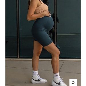 NWT BLANQI maternity biker shorts small blue storm